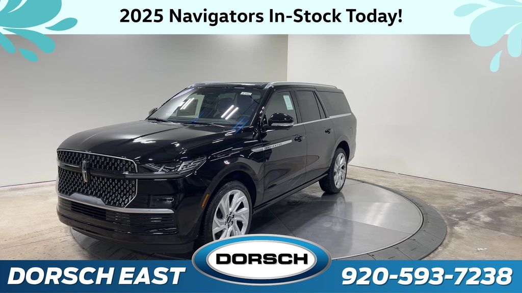 new 2025 Lincoln Navigator car, priced at $108,790