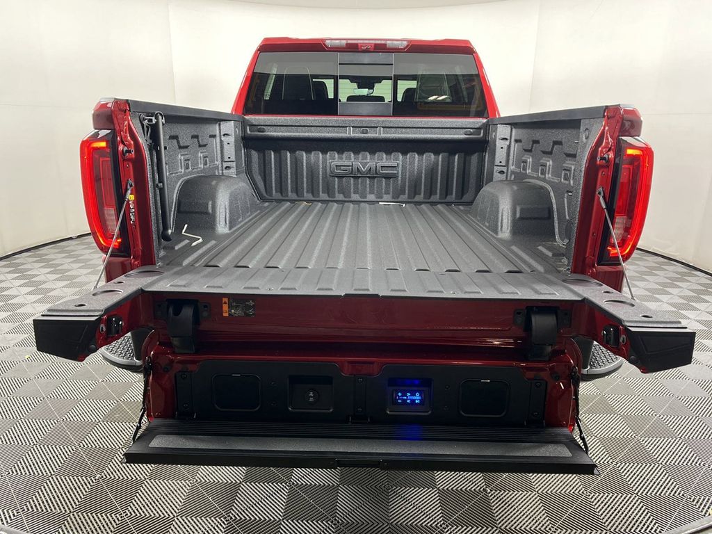 new 2025 GMC Sierra 1500 car, priced at $78,984