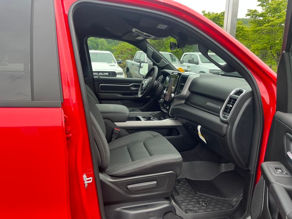 new 2025 Ram 1500 car, priced at $44,990