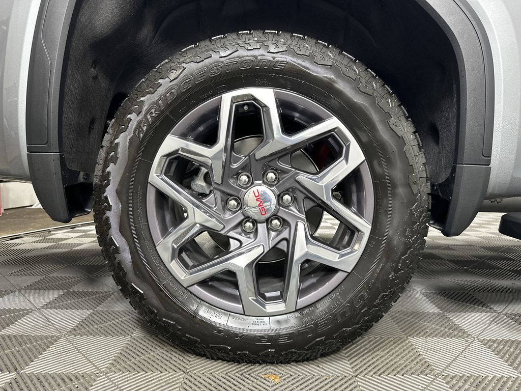 new 2025 GMC Sierra 1500 car, priced at $58,119