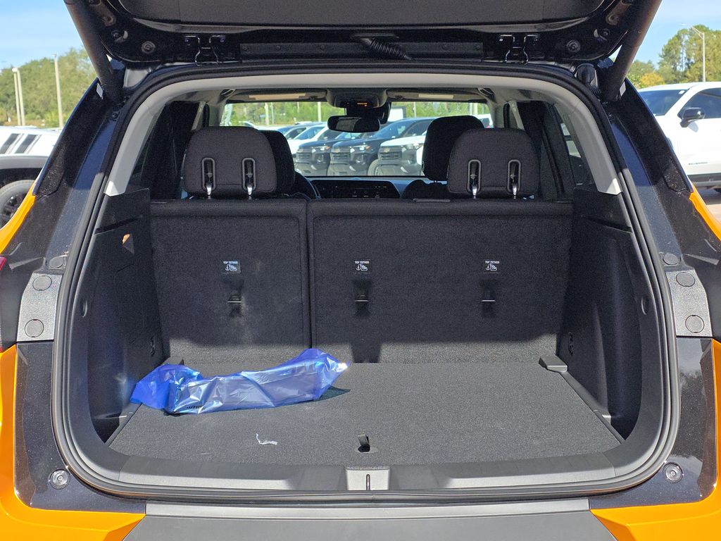 new 2026 Chevrolet TrailBlazer car, priced at $28,475