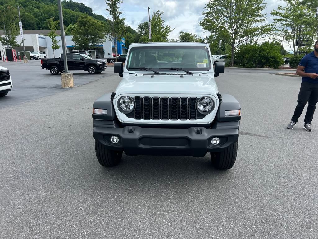 new 2025 Jeep Wrangler car, priced at $31,990