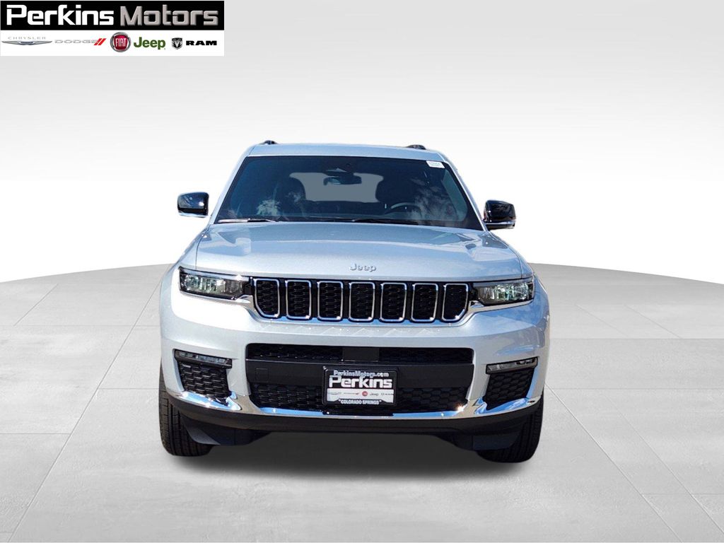 new 2025 Jeep Grand Cherokee L car, priced at $42,784