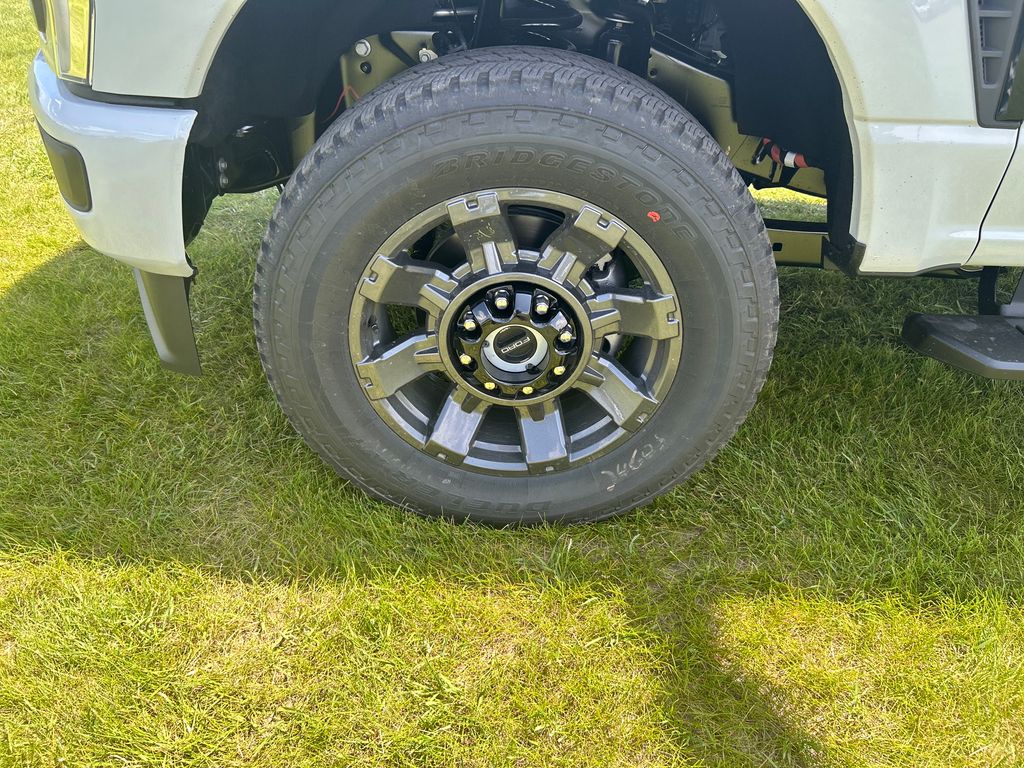 new 2025 Ford F-250SD car, priced at $69,520