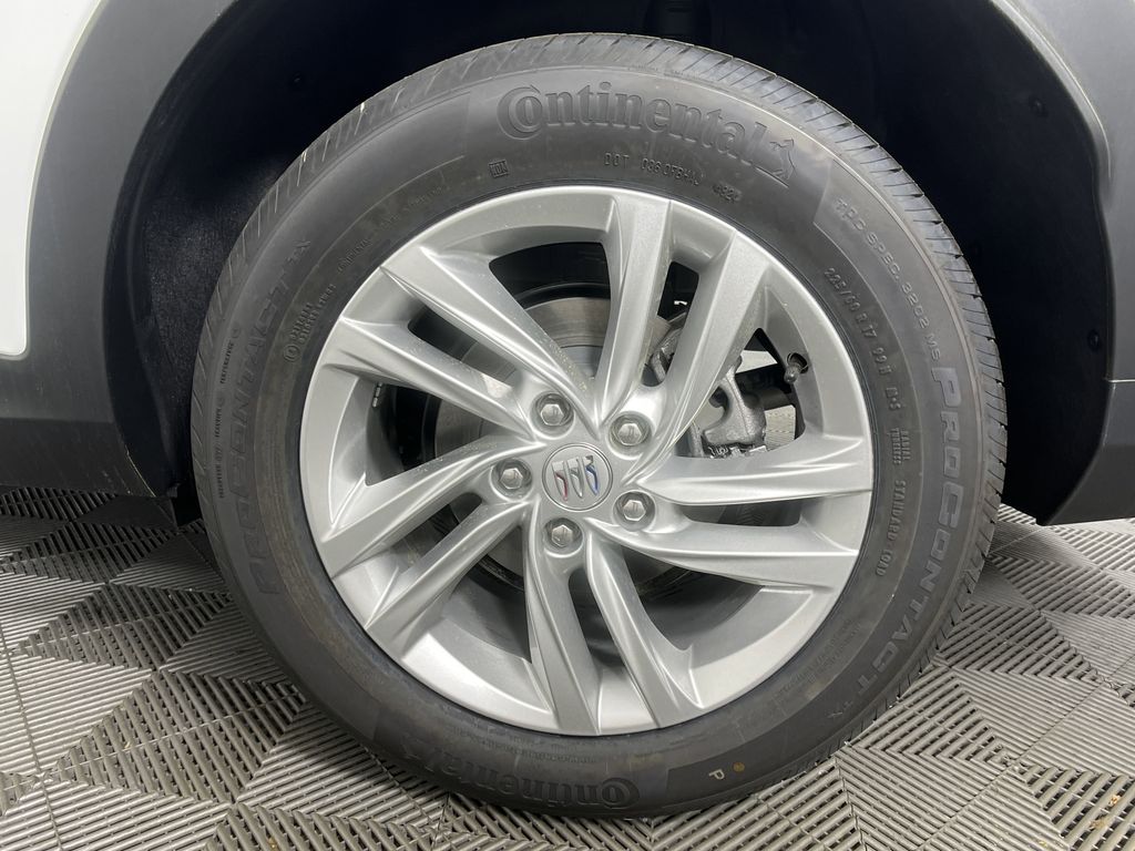 new 2025 Buick Envista car, priced at $25,190