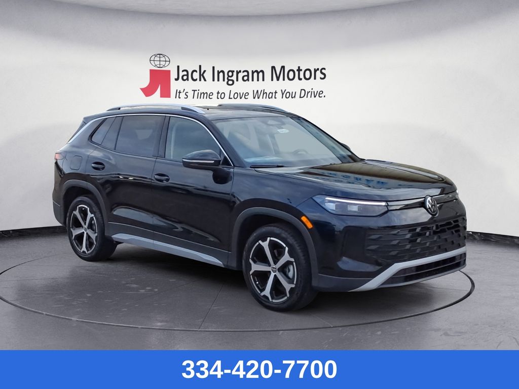 new 2025 Volkswagen Tiguan car, priced at $34,531