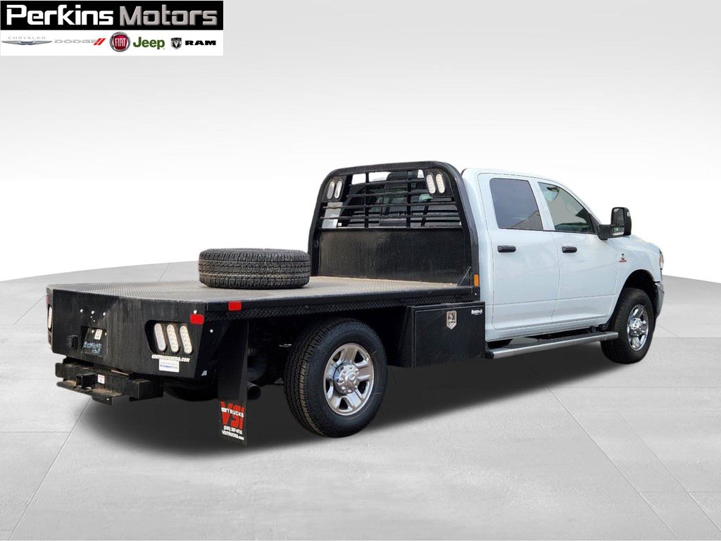 new 2024 Ram 3500 car, priced at $72,659