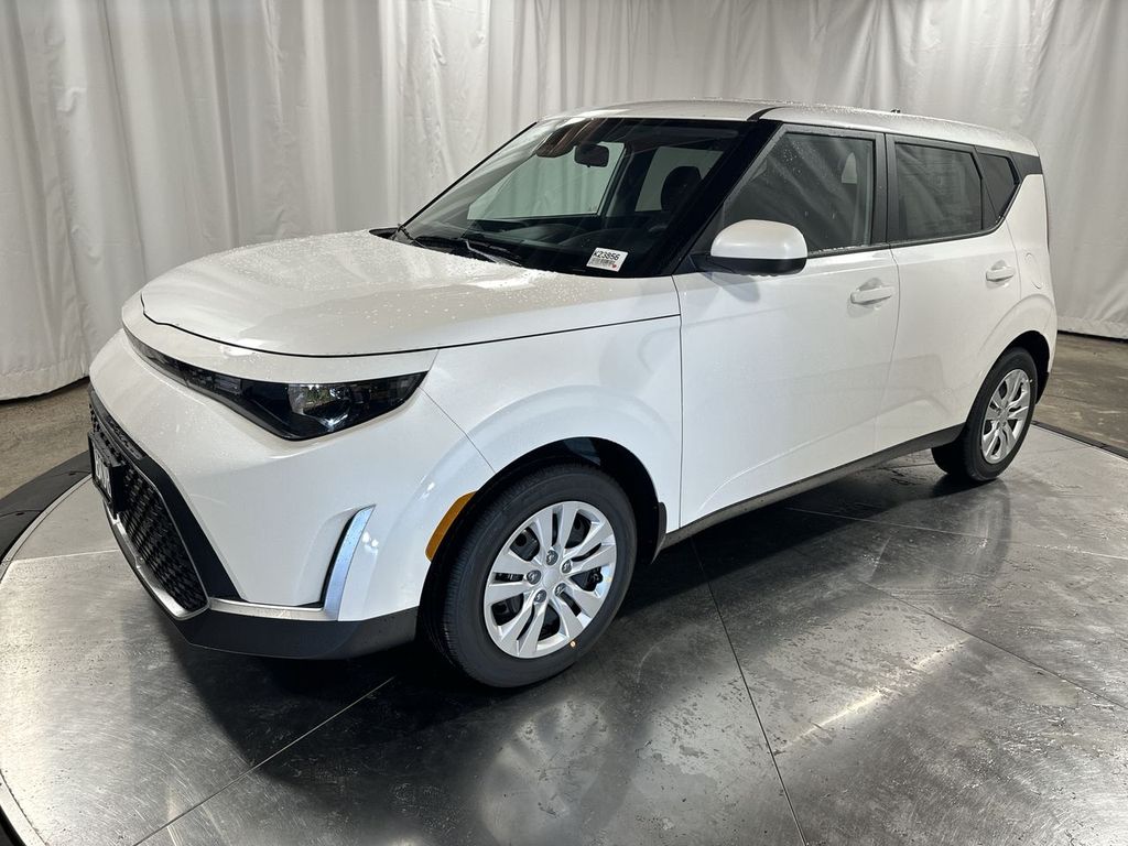 new 2025 Kia Soul car, priced at $21,338