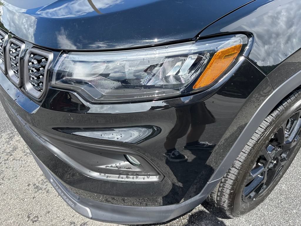 new 2025 Jeep Compass car