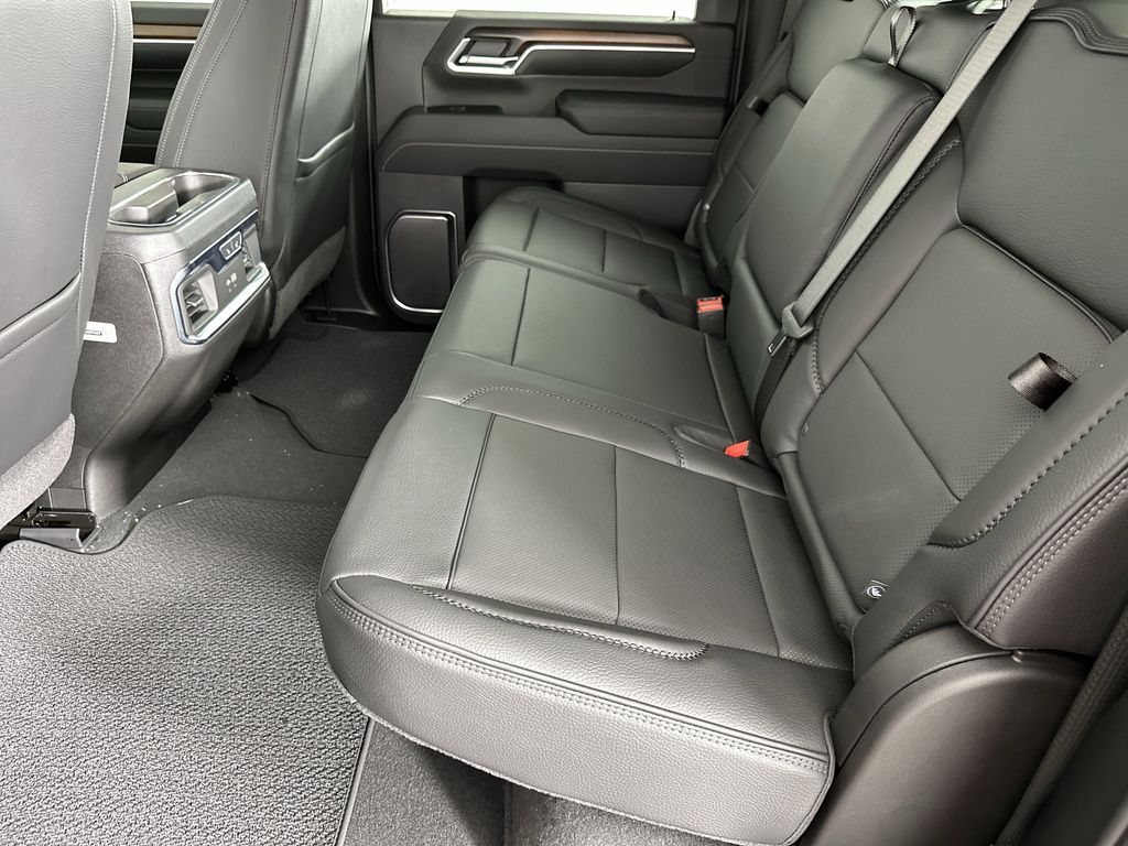 new 2025 GMC Sierra 2500HD car, priced at $84,589