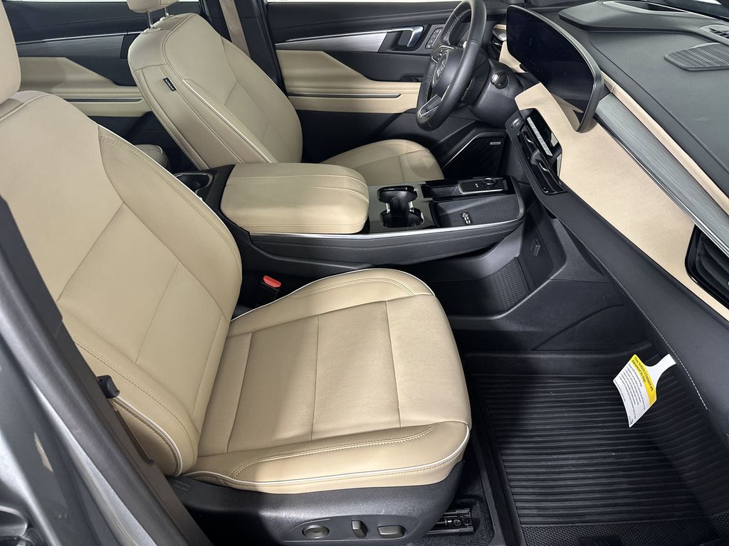 new 2025 Buick Enclave car, priced at $44,600