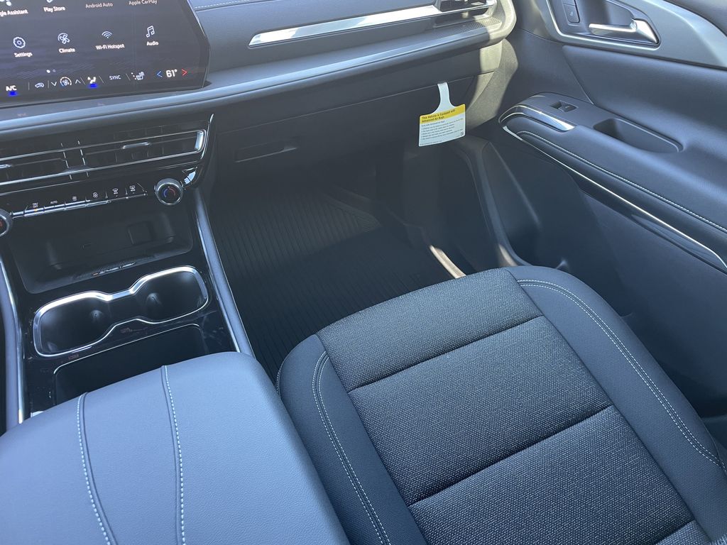 new 2026 Chevrolet Traverse car, priced at $38,835