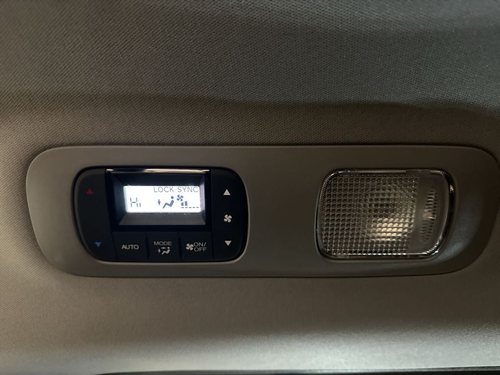 used 2023 Honda Odyssey car, priced at $34,304