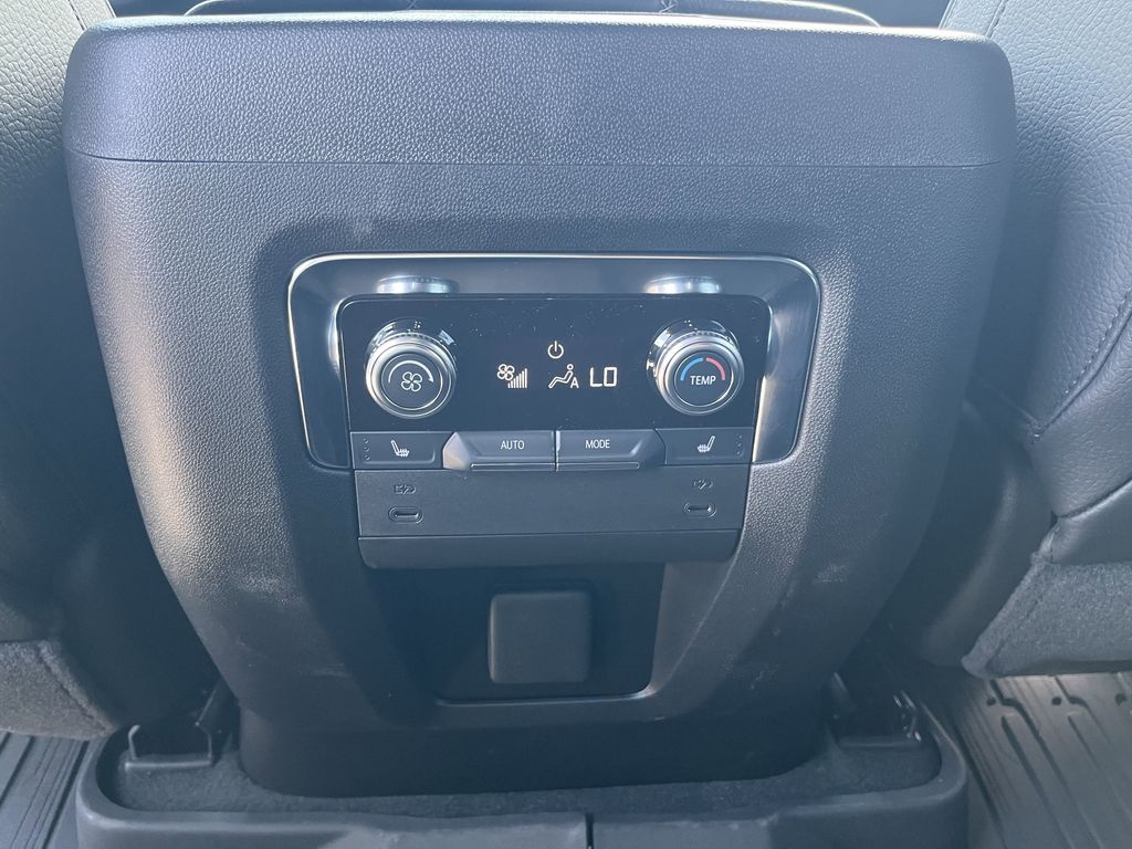 new 2025 GMC Yukon car, priced at $83,140