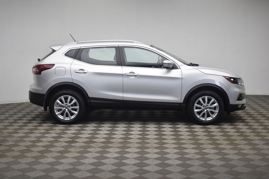used 2022 Nissan Rogue Sport car, priced at $23,400