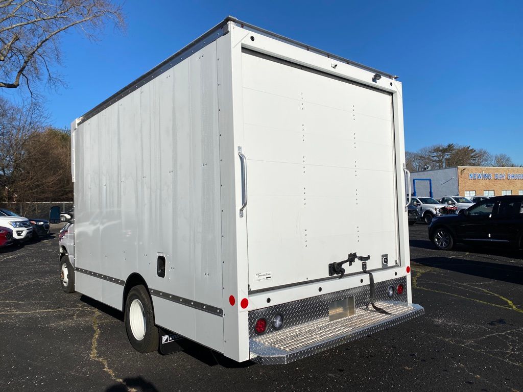 new 2023 Ford E-450SD car, priced at $66,301