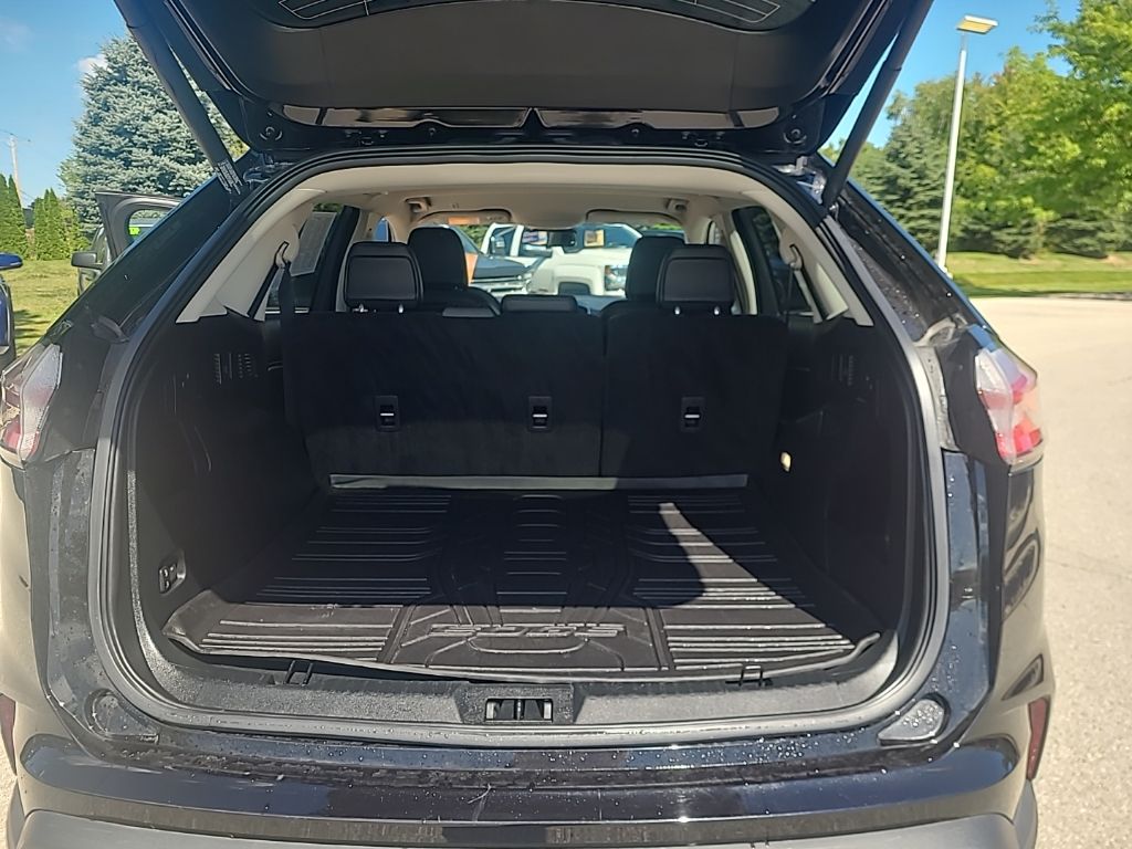 used 2022 Ford Edge car, priced at $28,511