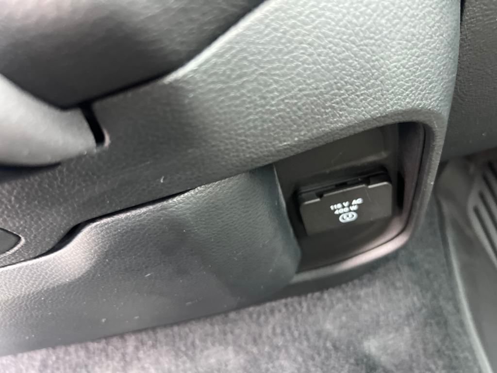 new 2025 Ram 1500 car, priced at $51,683