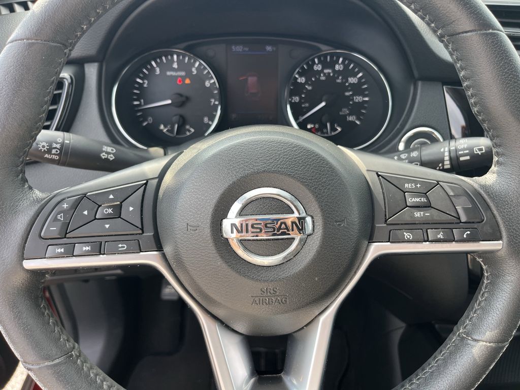 used 2020 Nissan Rogue car, priced at $18,292
