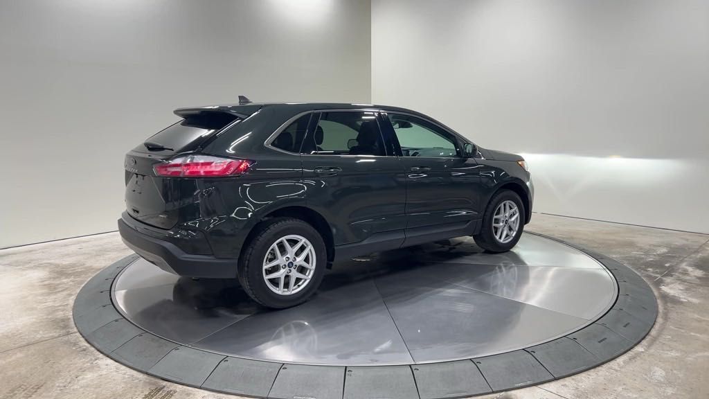 used 2022 Ford Edge car, priced at $29,978