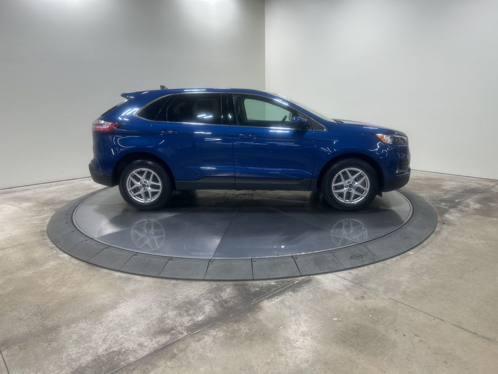 used 2023 Ford Edge car, priced at $29,956
