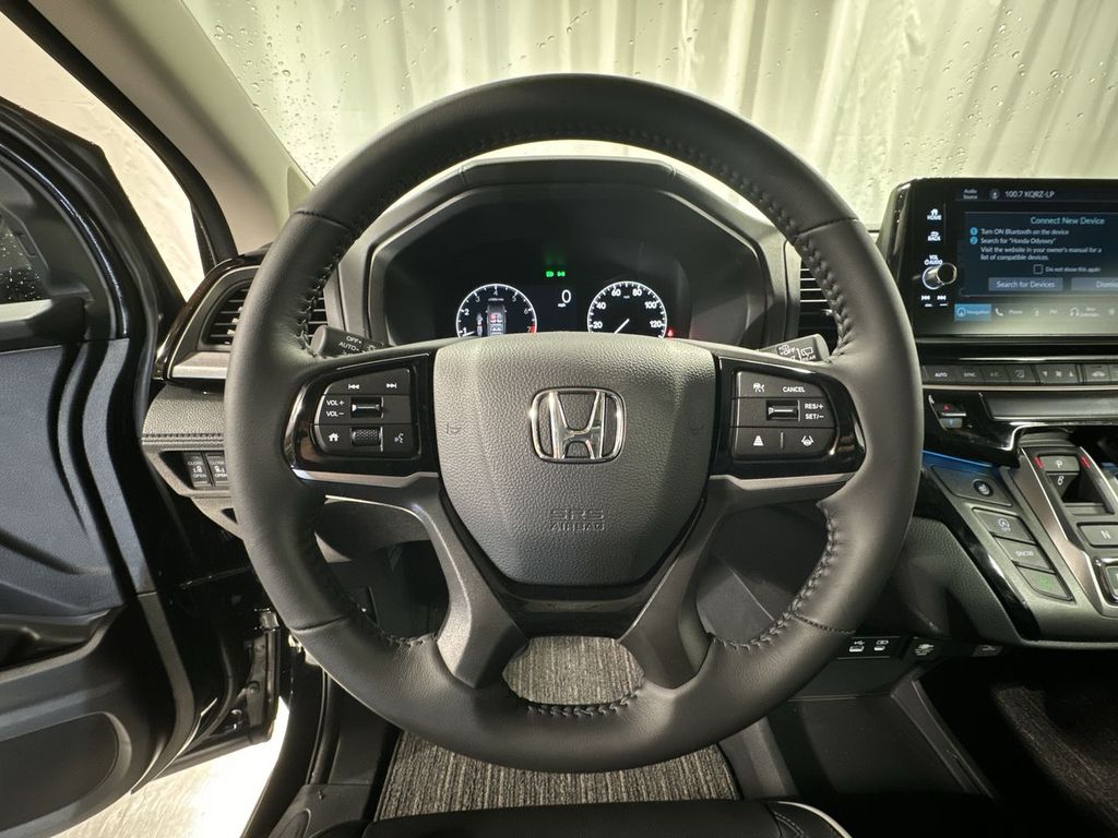 new 2025 Honda Odyssey car, priced at $48,360