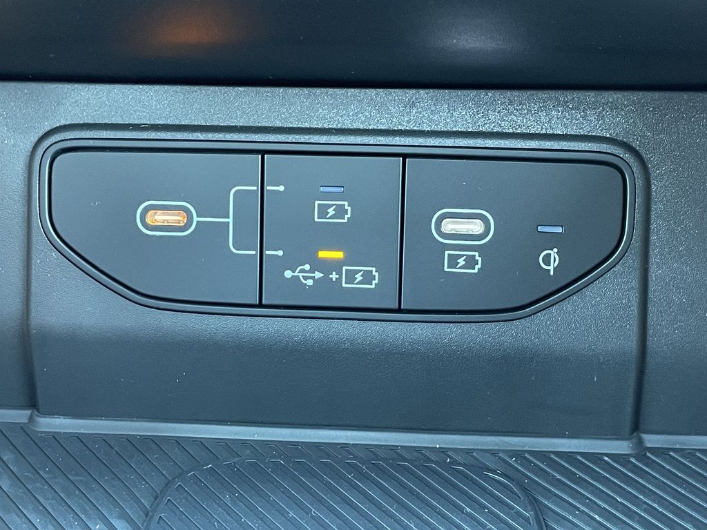 new 2026 Kia Sportage car, priced at $34,352