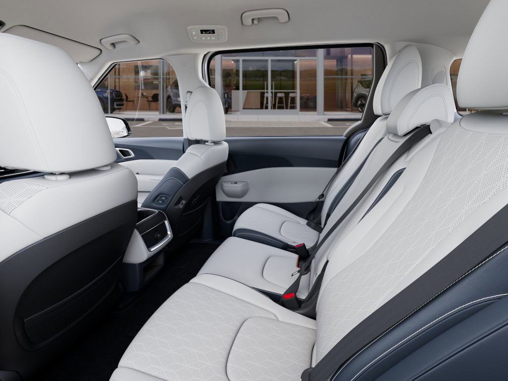 new 2025 Kia Carnival Hybrid car, priced at $38,838