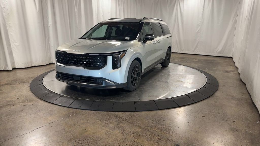 new 2025 Kia Carnival car, priced at $47,386