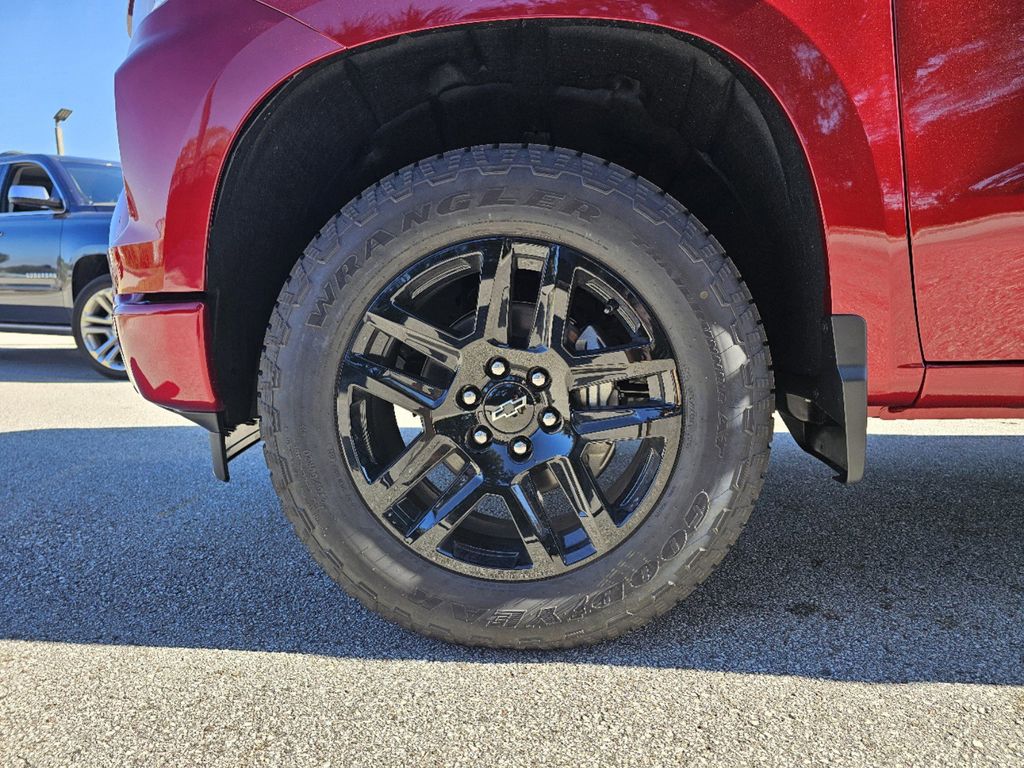 new 2025 Chevrolet Silverado 1500 car, priced at $57,832