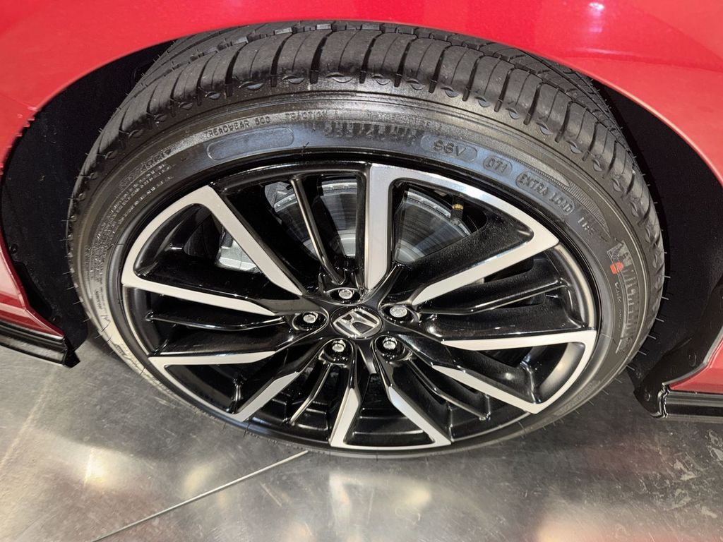 new 2025 Honda Accord Hybrid car, priced at $40,905
