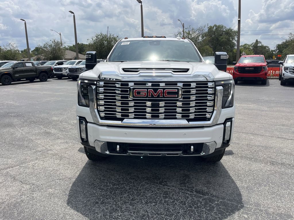 new 2025 GMC Sierra 2500HD car, priced at $89,650