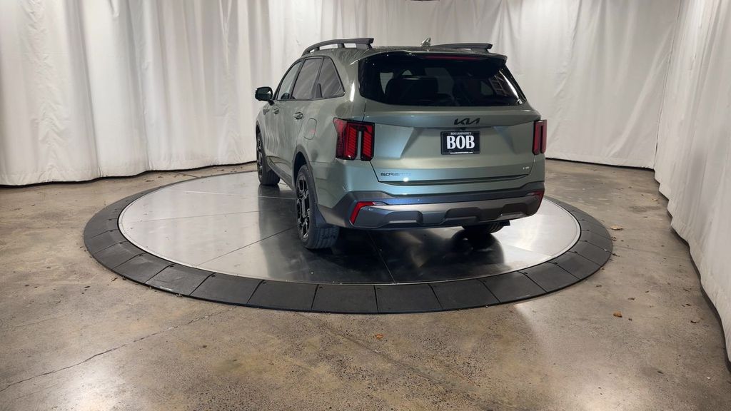 new 2025 Kia Sorento car, priced at $45,280
