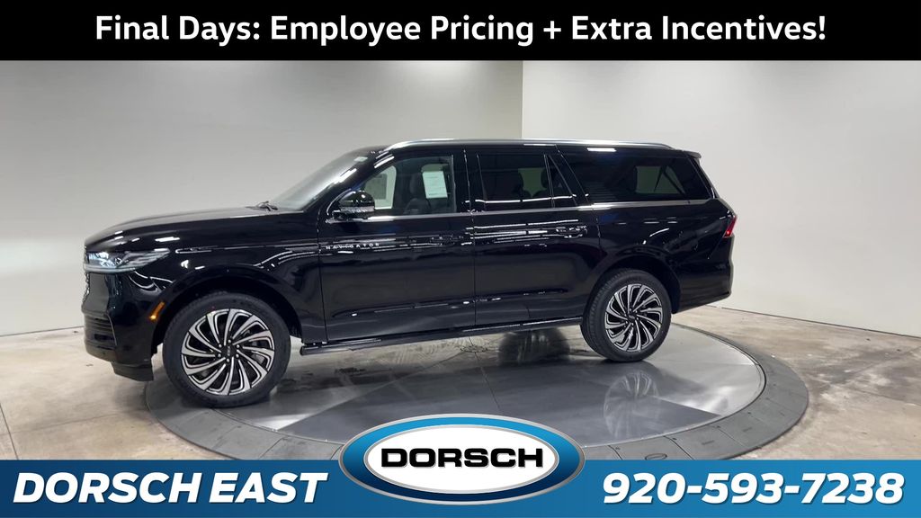 new 2025 Lincoln Navigator car, priced at $121,730