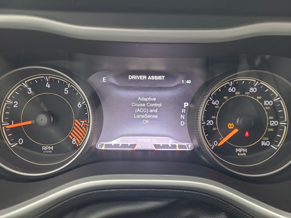 used 2015 Jeep Cherokee car, priced at $13,618