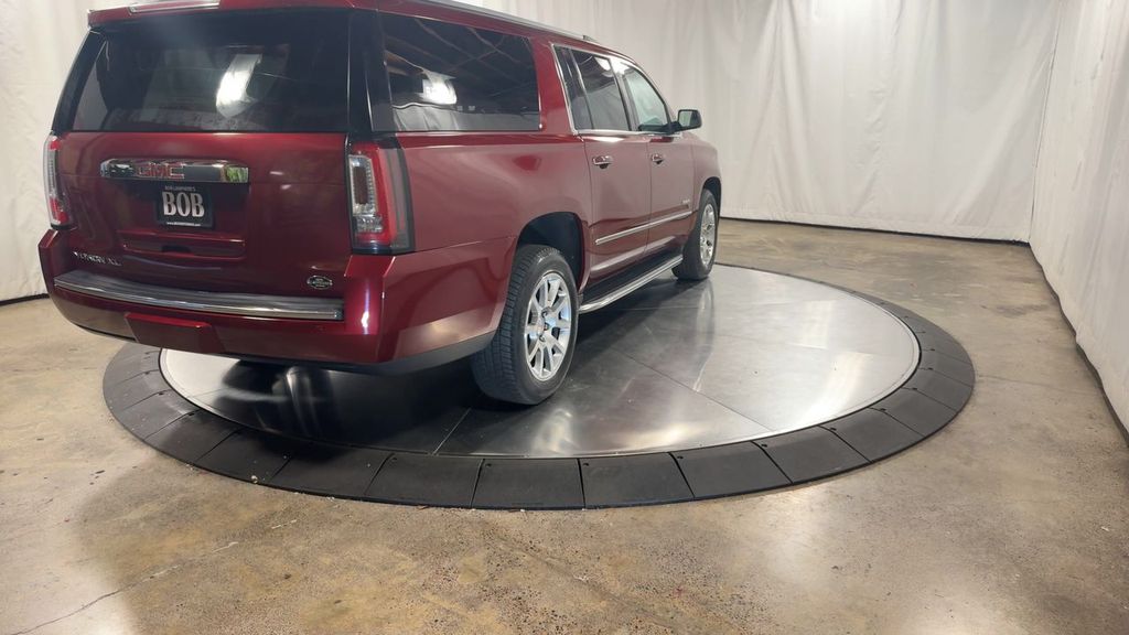 used 2020 GMC Yukon XL car, priced at $41,991