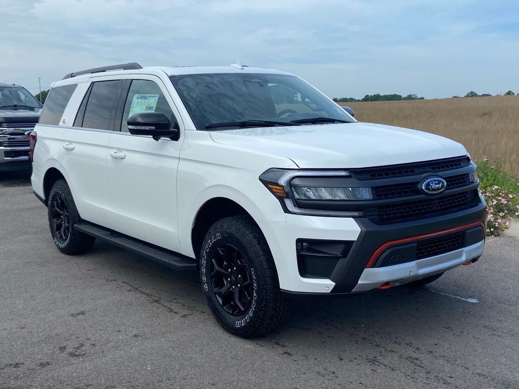 new 2024 Ford Expedition car, priced at $72,041