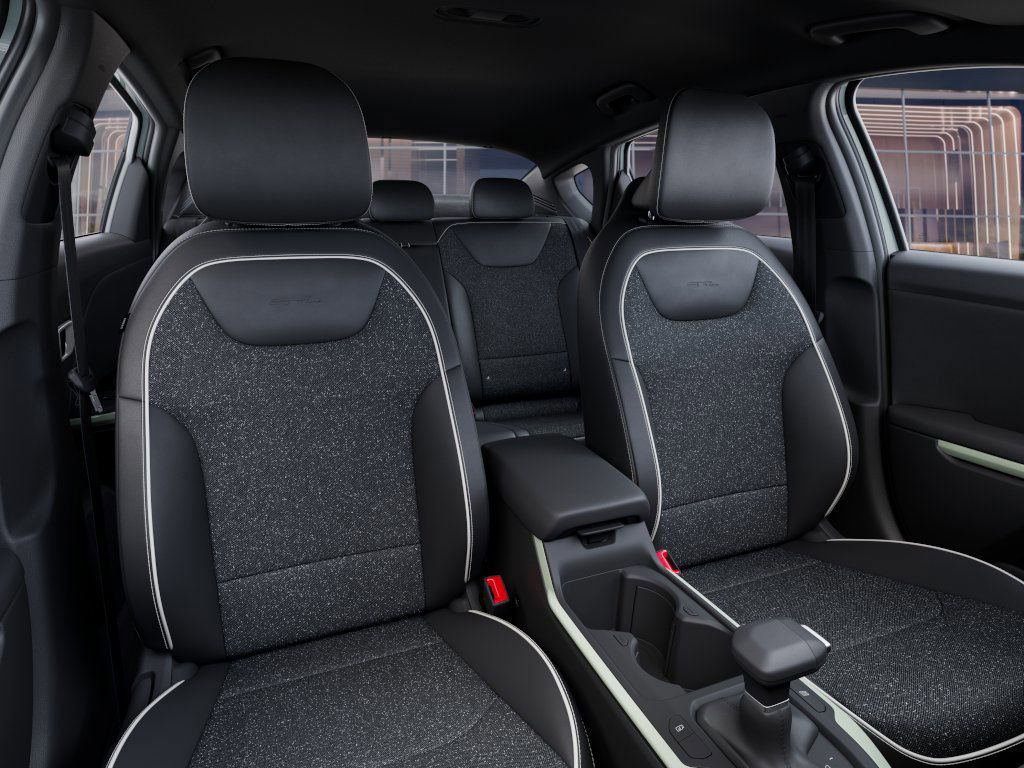 new 2025 Kia K4 car, priced at $23,713