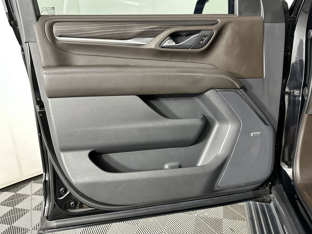 used 2021 GMC Yukon car, priced at $47,559