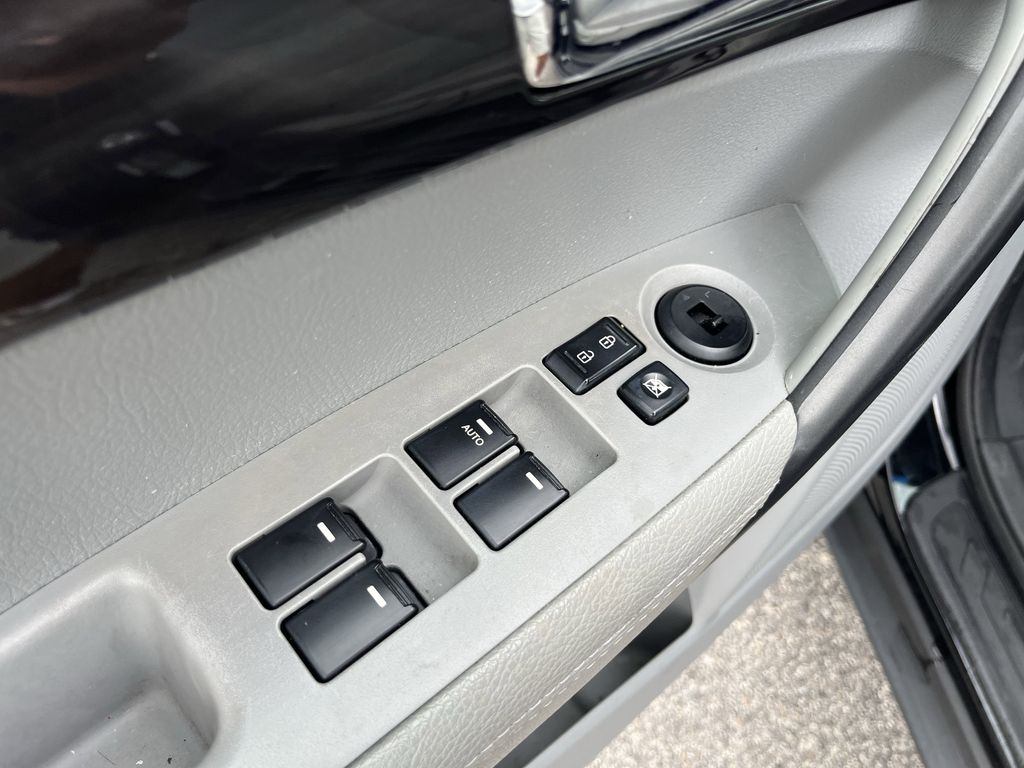 used 2013 Kia Sorento car, priced at $7,993