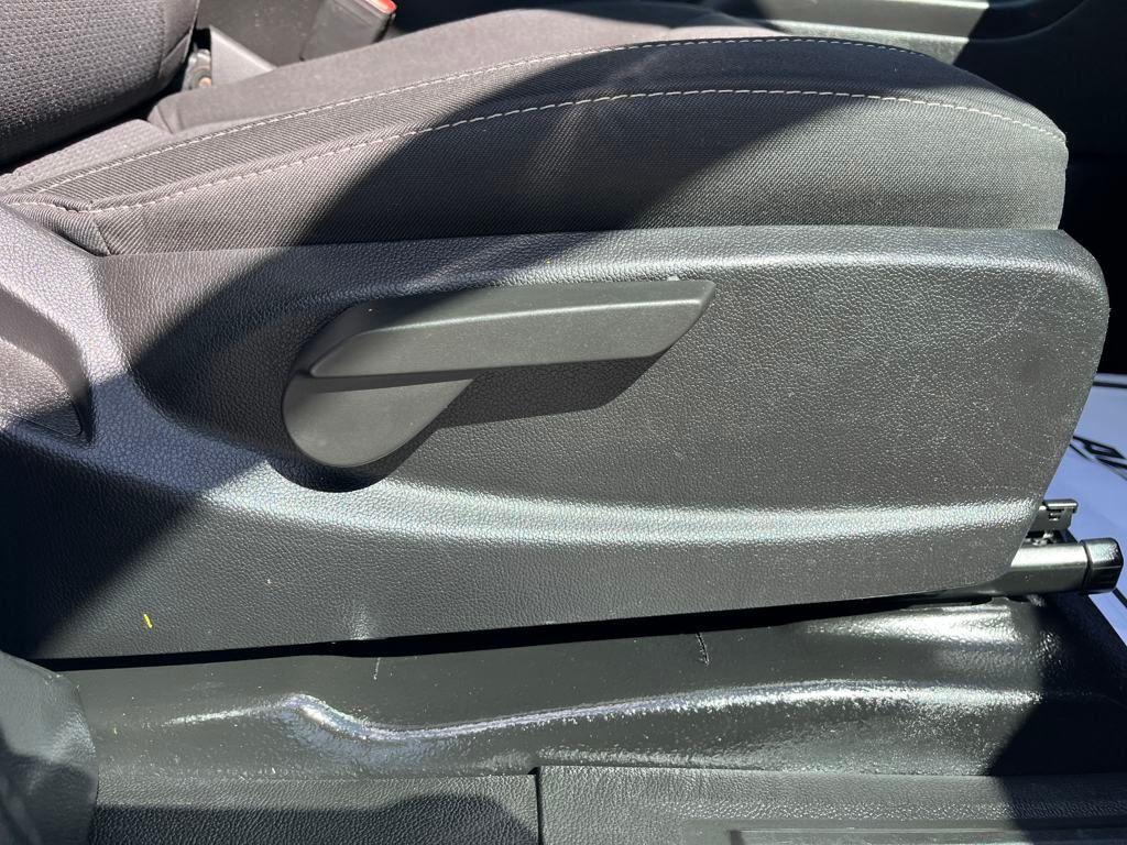 used 2022 Chevrolet Colorado car, priced at $23,994