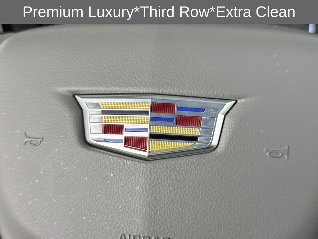 used 2022 Cadillac XT6 car, priced at $34,997