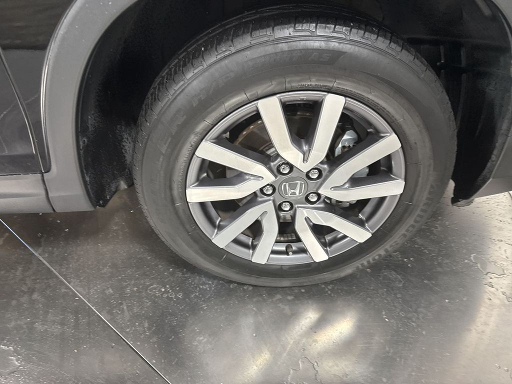 used 2022 Honda Pilot car, priced at $32,841