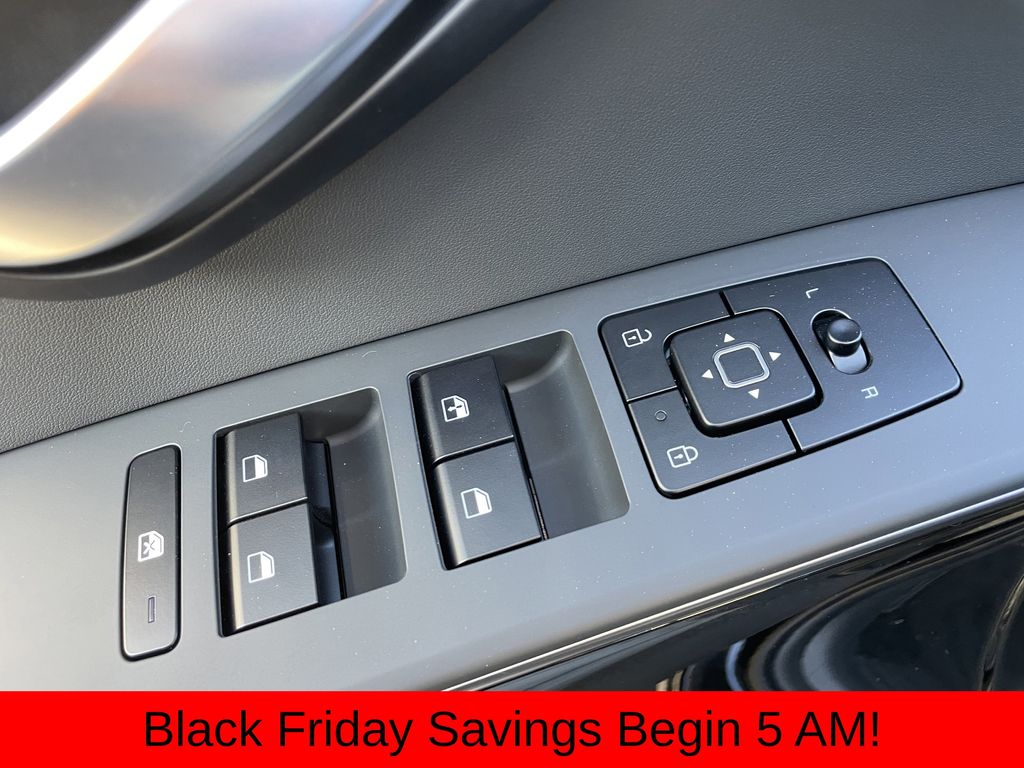 new 2025 Kia Niro car, priced at $28,261