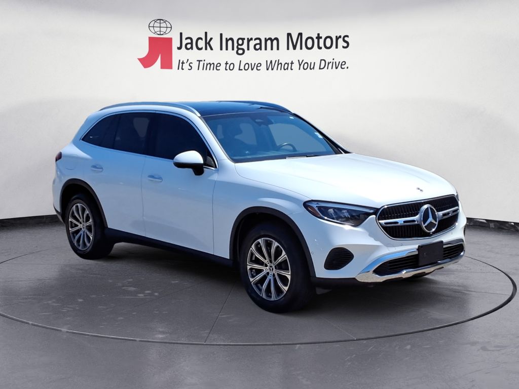 used 2024 Mercedes-Benz GLC car, priced at $39,897