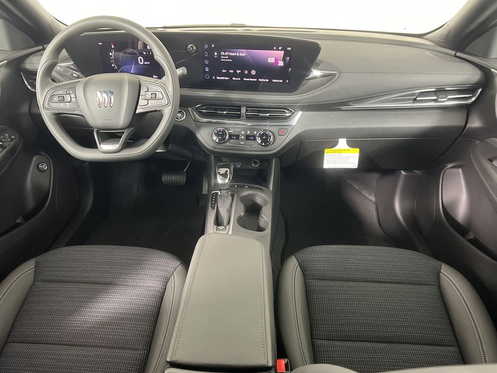 new 2025 Buick Envista car, priced at $25,190