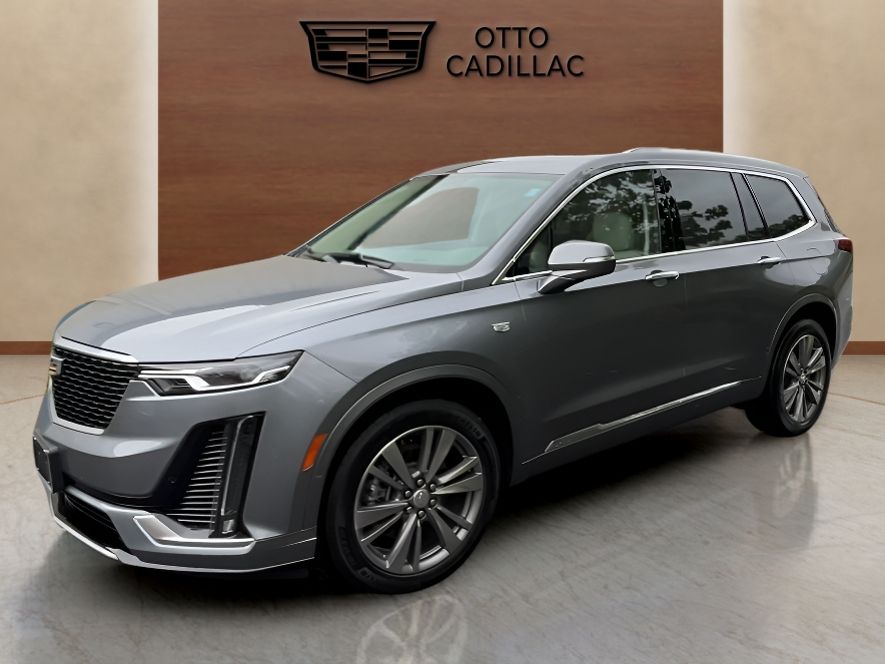 used 2021 Cadillac XT6 car, priced at $35,200