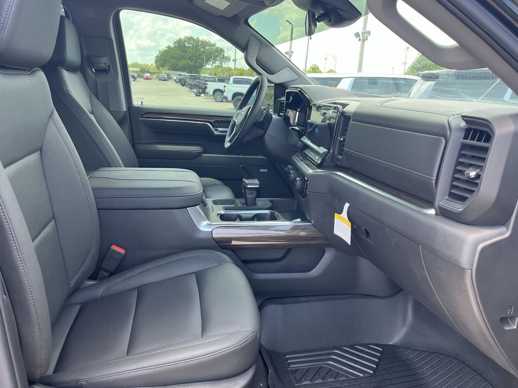 new 2025 Chevrolet Silverado 1500 car, priced at $61,130