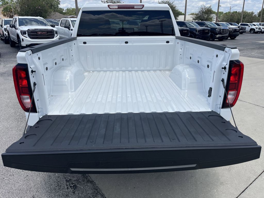 new 2025 GMC Sierra 1500 car, priced at $53,995