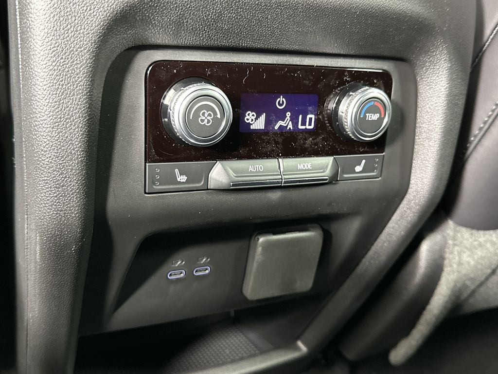 new 2025 GMC Acadia car, priced at $50,129